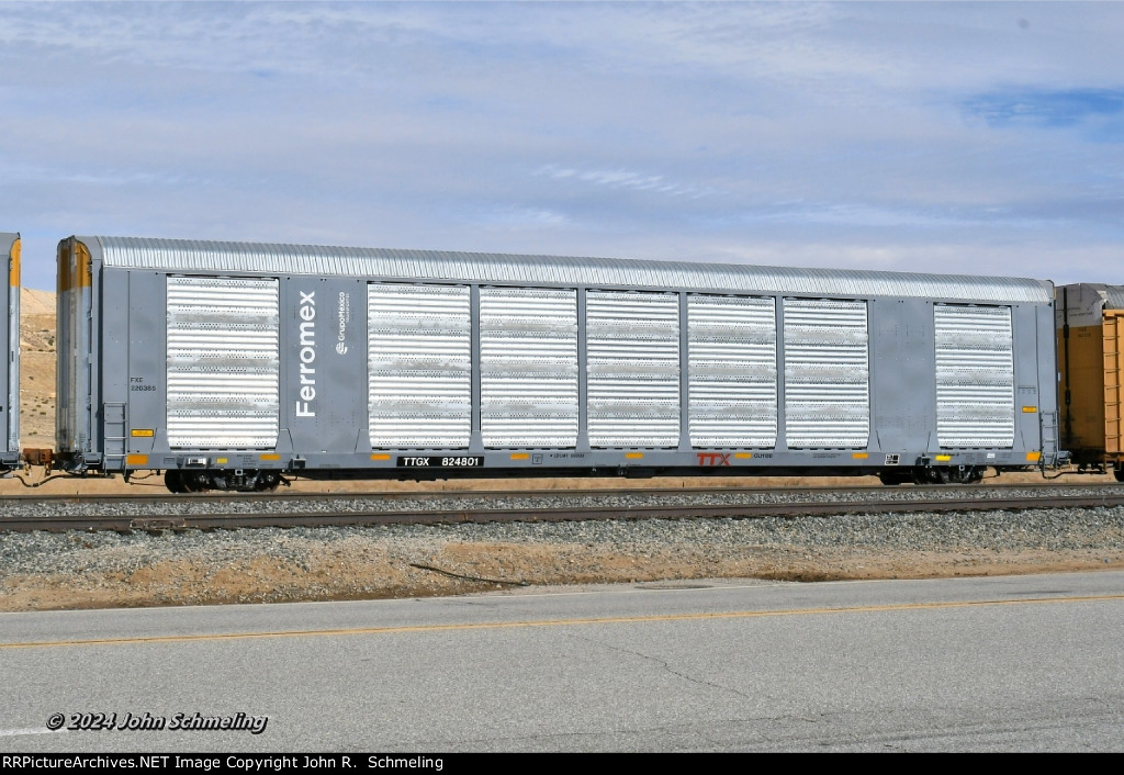 TTGX 824801 (Multi-Level Auto-Rack) New and Graffiti free at Tehachapi CA.  11/29/2024